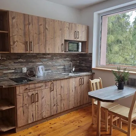 Lieskovec - V Lese Blizko Zubacky * 타란스카 스트르바