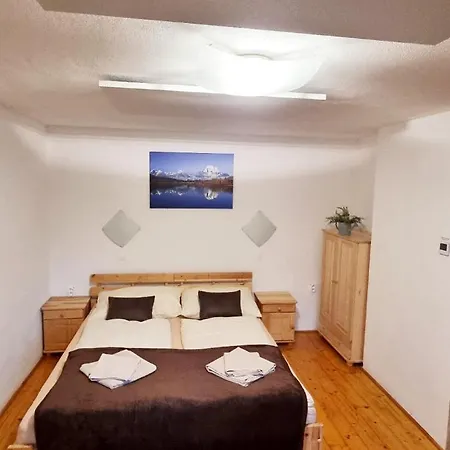 Lieskovec - V Lese Blizko Zubacky *