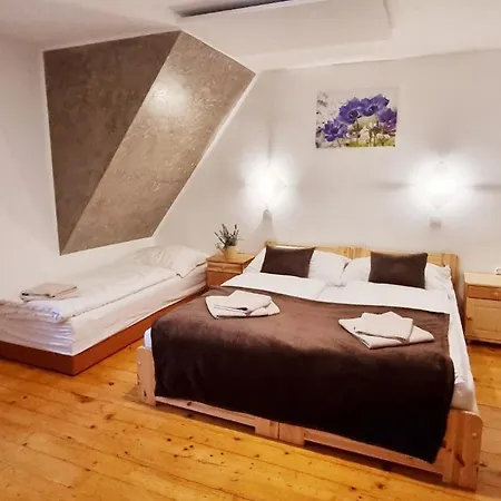 Lieskovec - V Lese Blizko Zubacky *