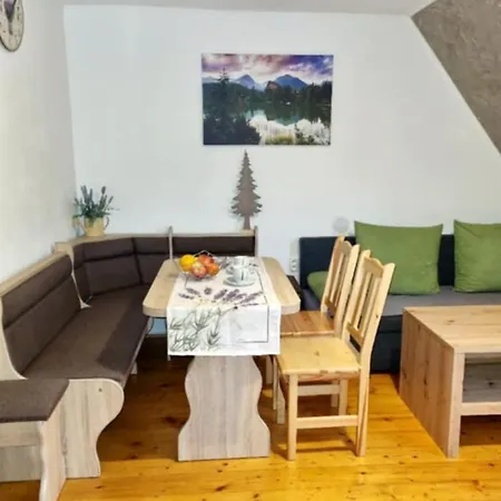Lieskovec - V Lese Blizko Zubacky Appartement