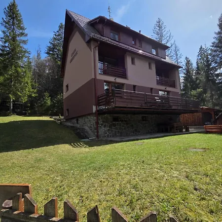 Lieskovec - V Lese Blizko Zubacky * 타란스카 스트르바