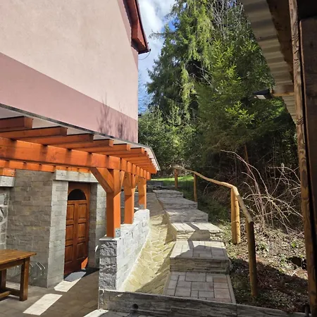 Apartment Lieskovec - V Lese Blizko Zubacky