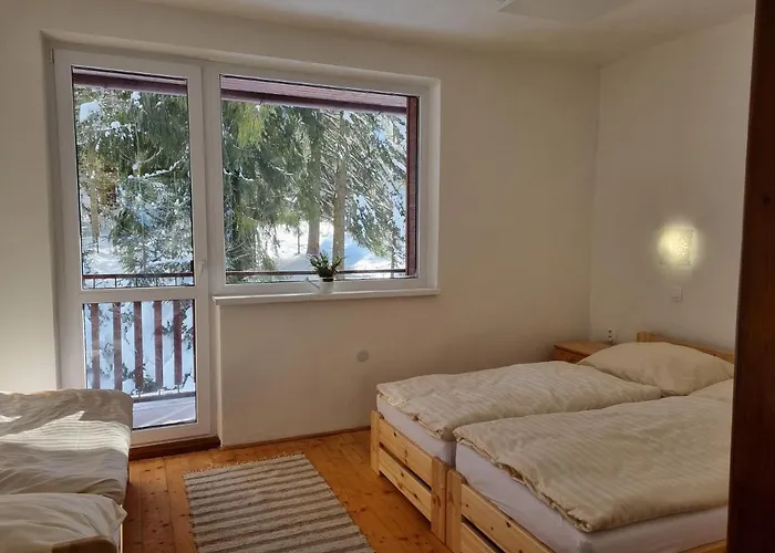 Lieskovec - V Lese Blizko Zubacky アパート タトランスカー・シュトゥルバ