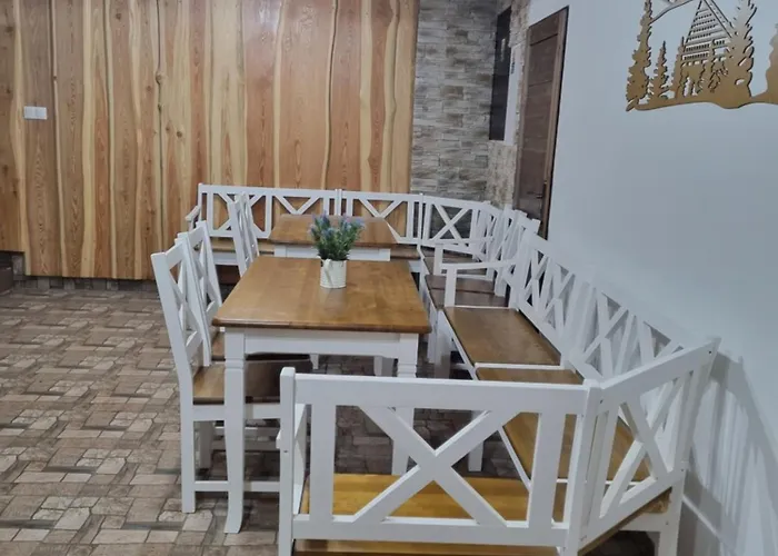 Lieskovec - V Lese Blizko Zubacky アパート *