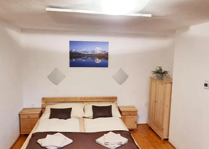 Lieskovec - V Lese Blizko Zubacky *