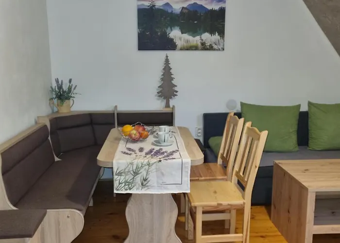 アパート Lieskovec - V Lese Blizko Zubacky *